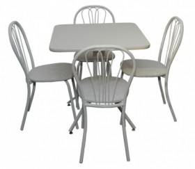 Набор стол пластиковый, 4 стула в Нюрбе - mebel154.com