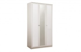 Шкаф 3-х дверный Мона в Нюрбе - mebel154.com